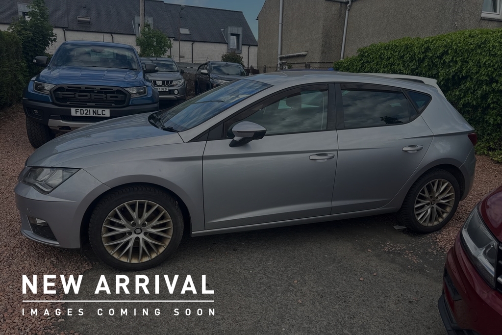 Seat Leon 1.6 Tdi Se Dynamic Euro 6 Ss FP68WWJ Silver #4