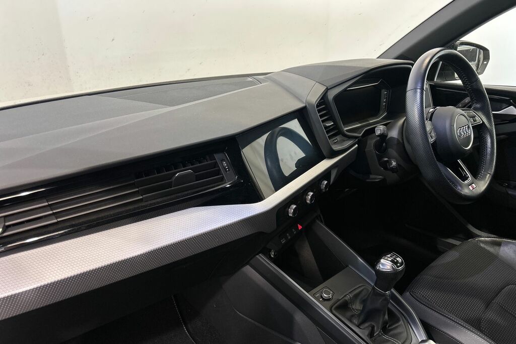 Audi A1 S Line 30 Tfsi 116 Ps 6-Speed SV20VZX White #2