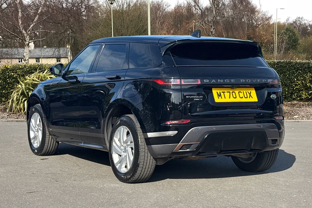 Land Rover Range Rover Evoque P300e R-dynamic S MT70CUX Black #2