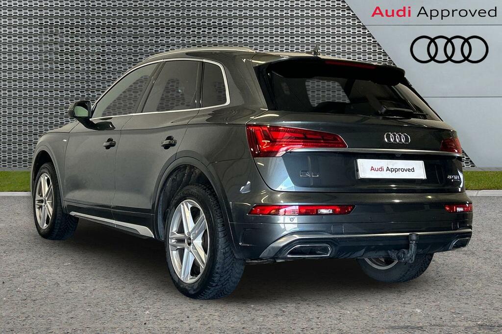 Audi Q5 S Line 40 Tdi Quattro 204 Ps S Tronic SW73VHH Grey #3