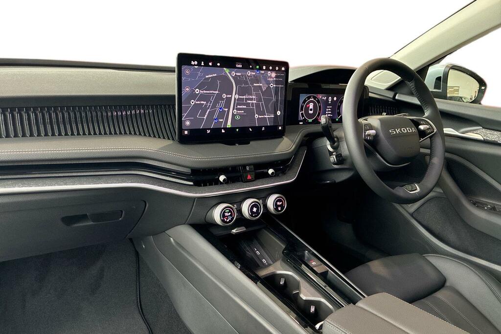 Skoda Superb 1.5 Tsi E-tec Se L Dsg ST26KVO Silver #2