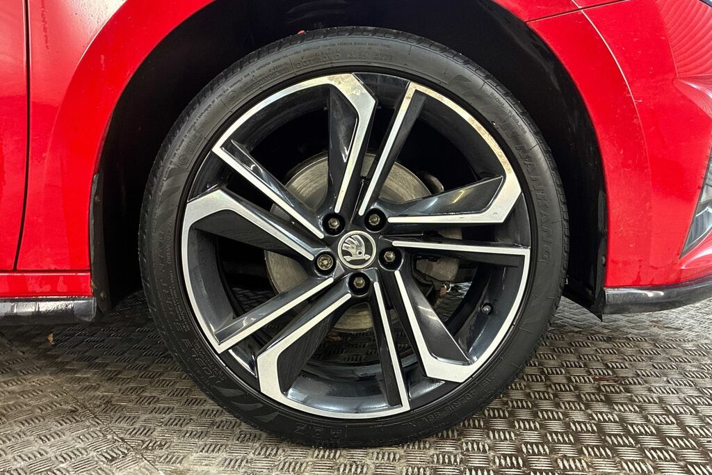 Skoda Fabia 1.0 Tsi 110 Monte Carlo ST22HBG Red #5