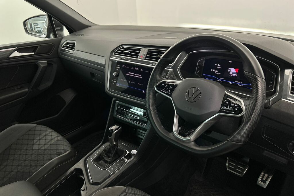 Volkswagen Tiguan 1.5 Tsi 150 R-line Dsg KV21BBF Black #6