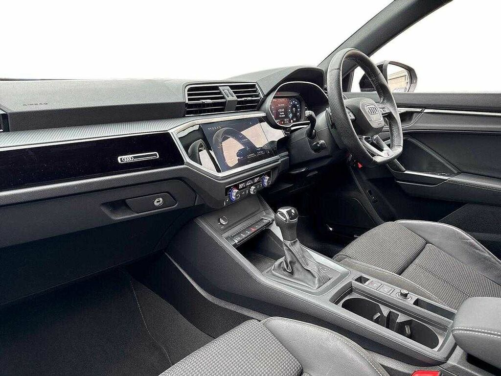 Audi Q3 Black Edition 35 Tfsi 150 Ps S Tronic SK72BNX Grey #2