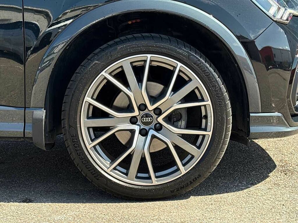 Audi Q3 Black Edition 35 Tfsi 150 Ps S Tronic SV25VJJ Black #5