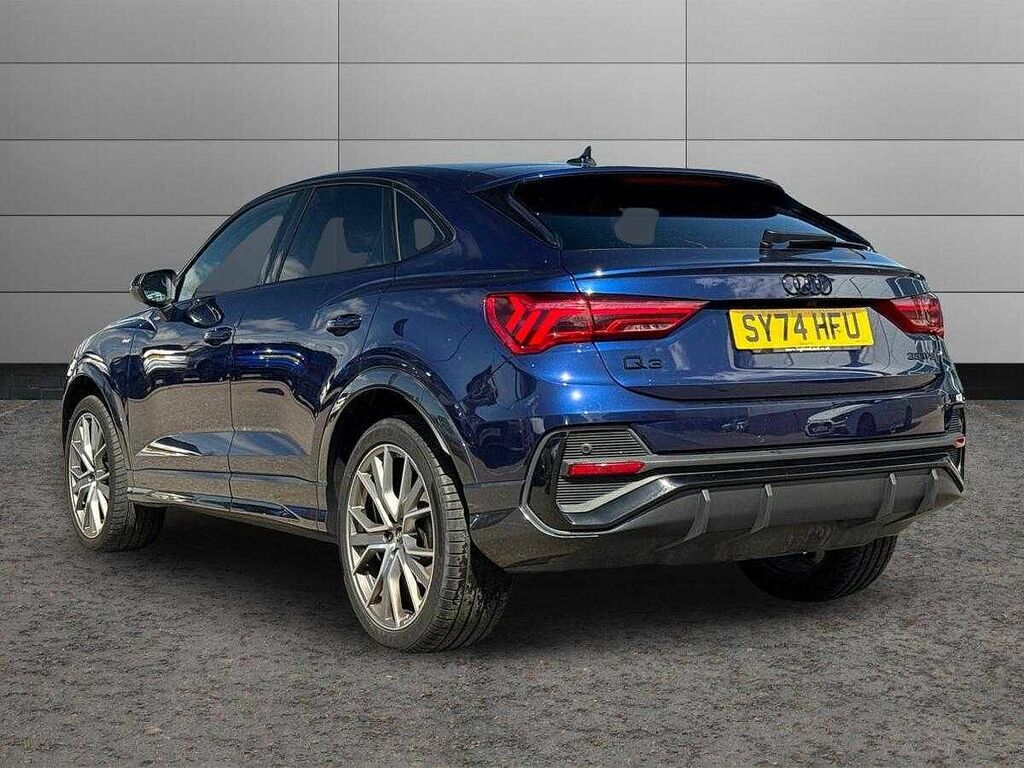 Audi Q3 Black Edition 35 Tfsi 150 Ps S Tronic SY74HFU Blue #3