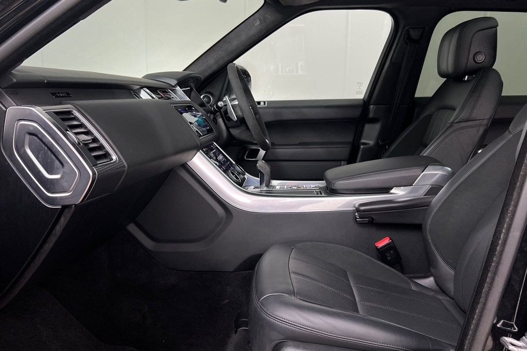 Land Rover Range Rover Sport P400 Hst RJ22VCN Black #3