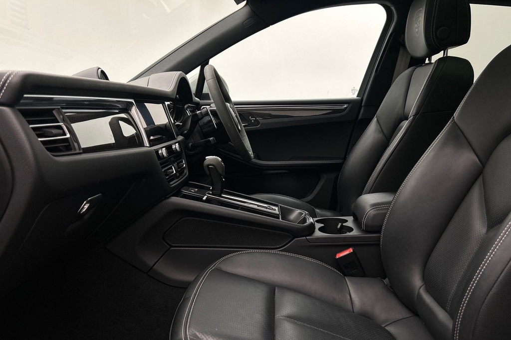 Porsche Macan Pdk S ST23TYY  #3
