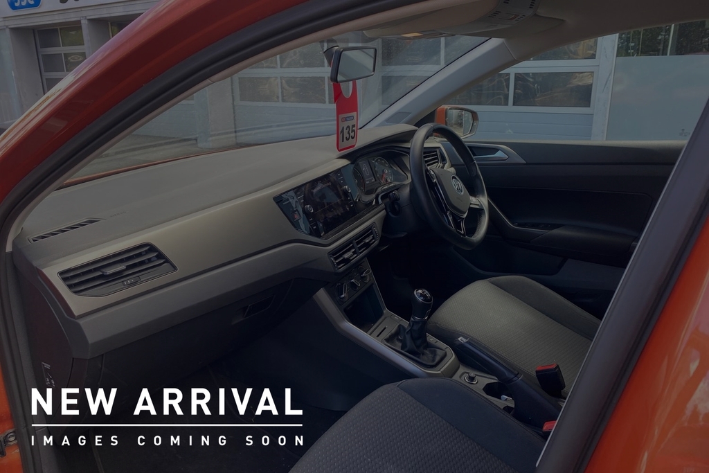 Volkswagen Polo 1.0 Tsi 95 Match ST21XKJ Orange #2