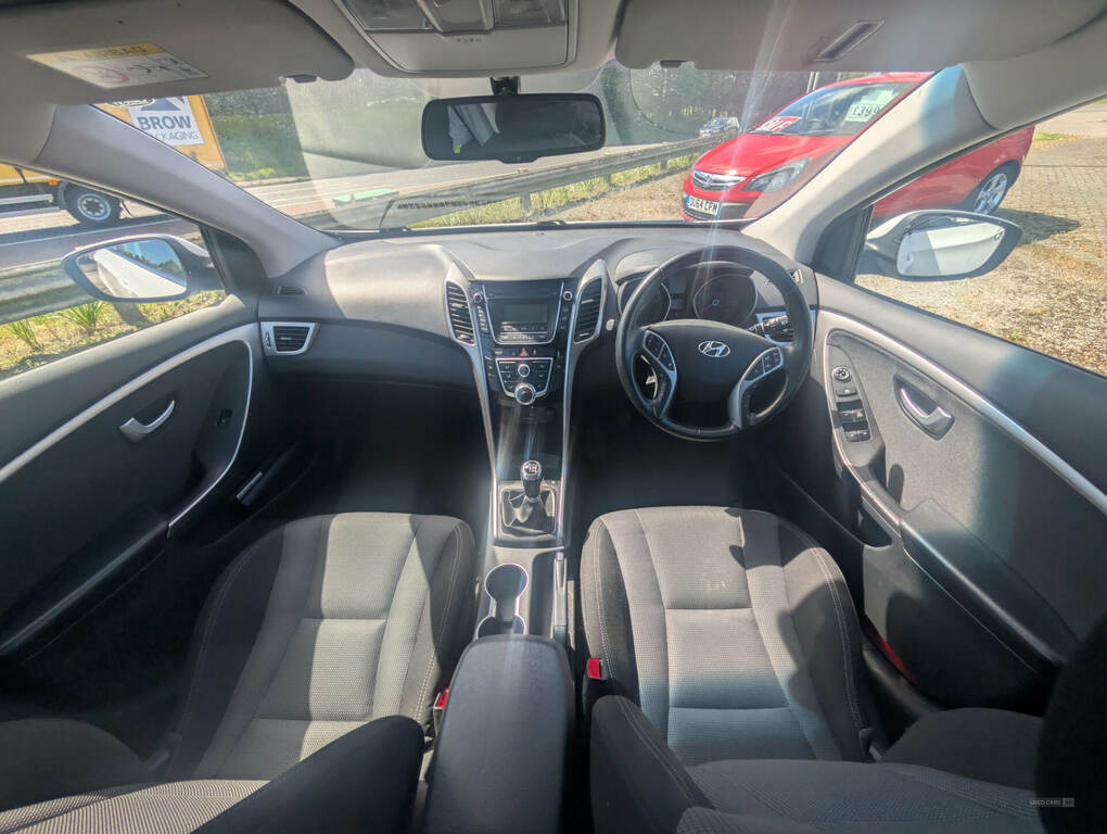 Hyundai I30 1.6 Crdi Blue Drive Se White #6