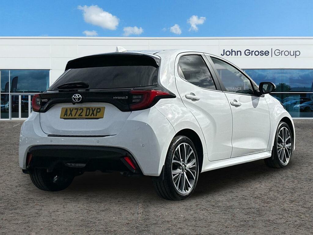Toyota Yaris 1.5 Hybrid Excel Cvt Hatchback AX72DXP White #3