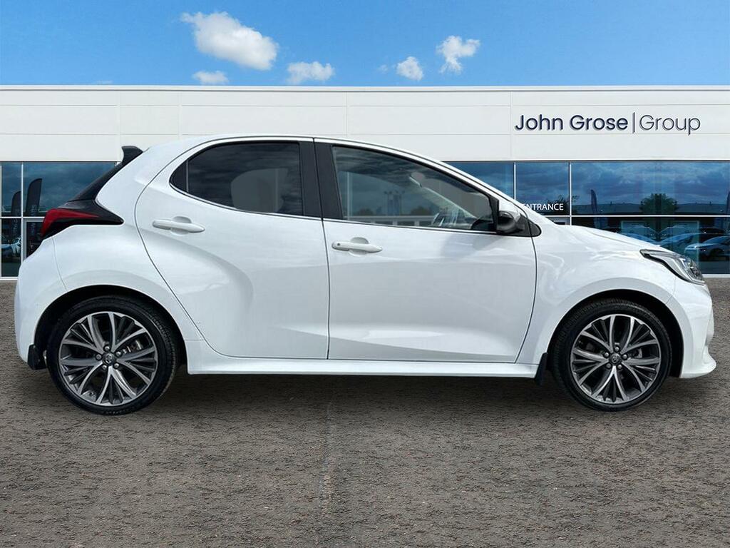 Toyota Yaris 1.5 Hybrid Excel Cvt Hatchback AX72DXP White #2