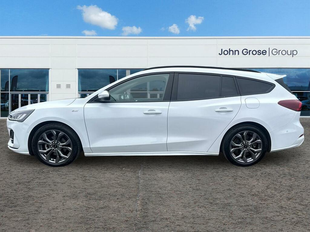 Ford Focus 1.0 Ecoboost Hybrid Mhev 155 St-line Esta AV24TZF White #6