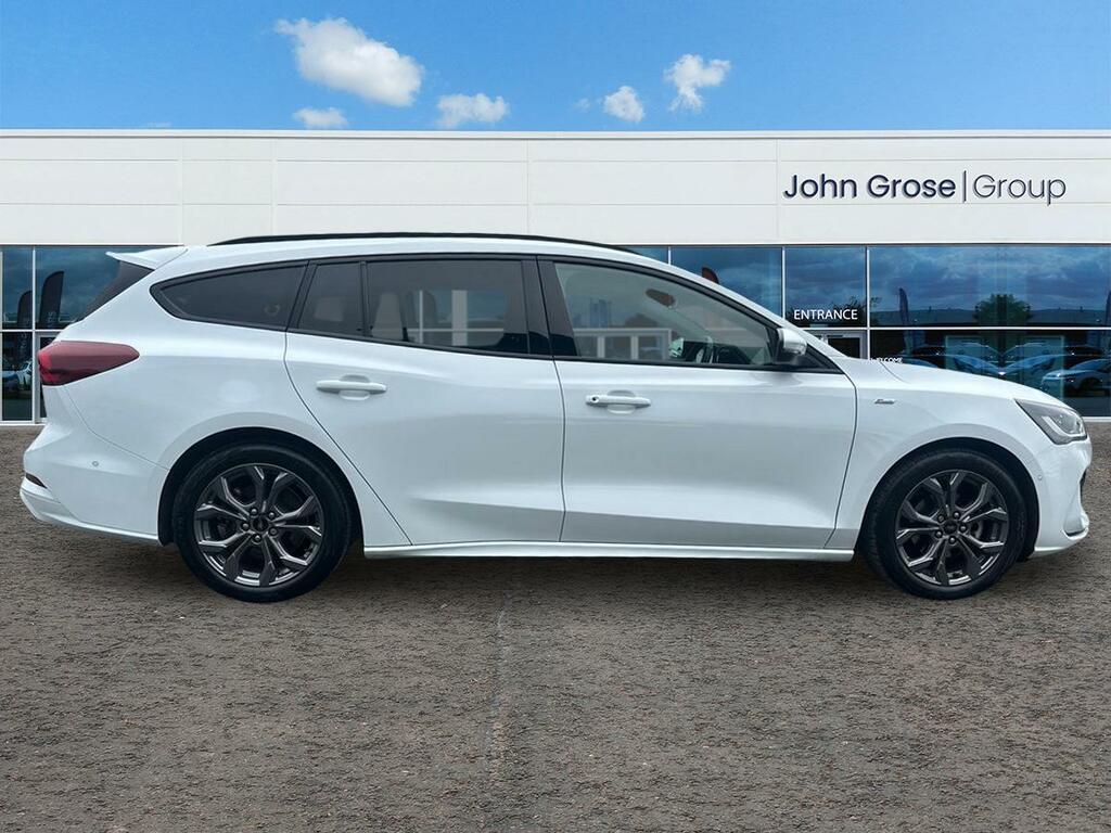 Ford Focus 1.0 Ecoboost Hybrid Mhev 155 St-line Esta AV24TZF White #2