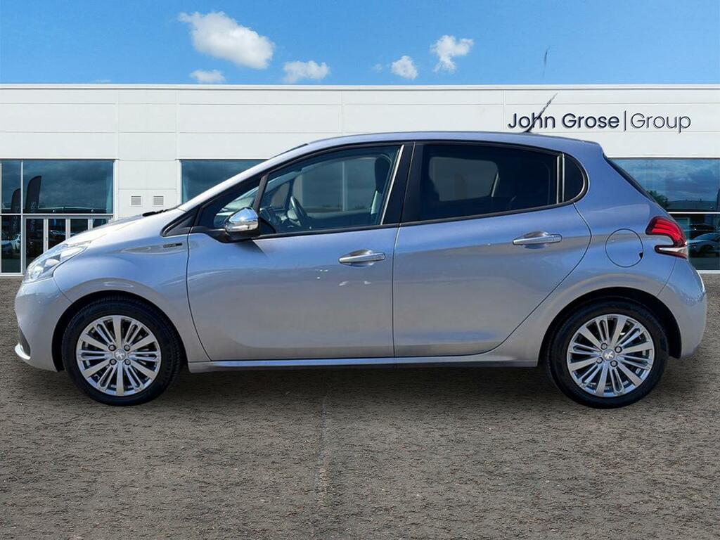 Peugeot 208 1.2 Puretech 82 Signature Start Stop Hatchba AX19UNF Grey #6