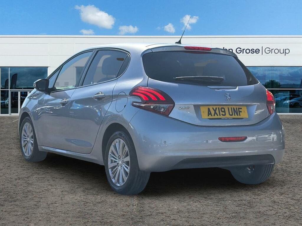 Peugeot 208 1.2 Puretech 82 Signature Start Stop Hatchba AX19UNF Grey #5