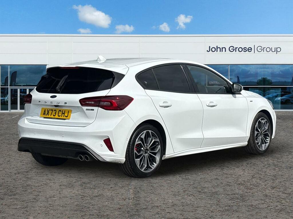 Ford Focus 1.0 Ecoboost Hybrid Mhev 155 St-line X Hatchba AX73CHJ White #3
