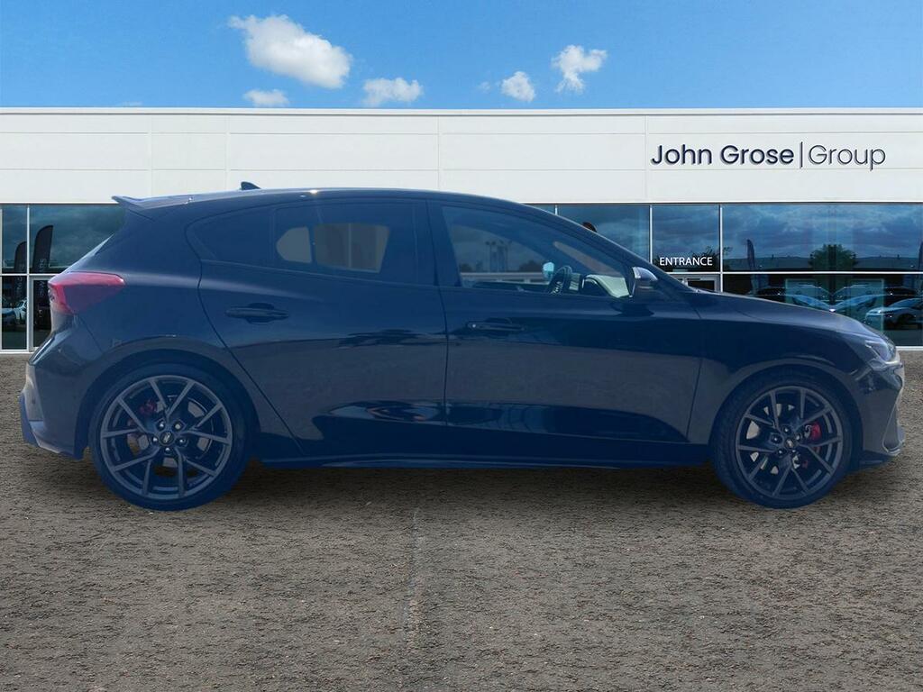 Ford Focus 2.3 Ecoboost St Hatchback AX73DVT Black #2