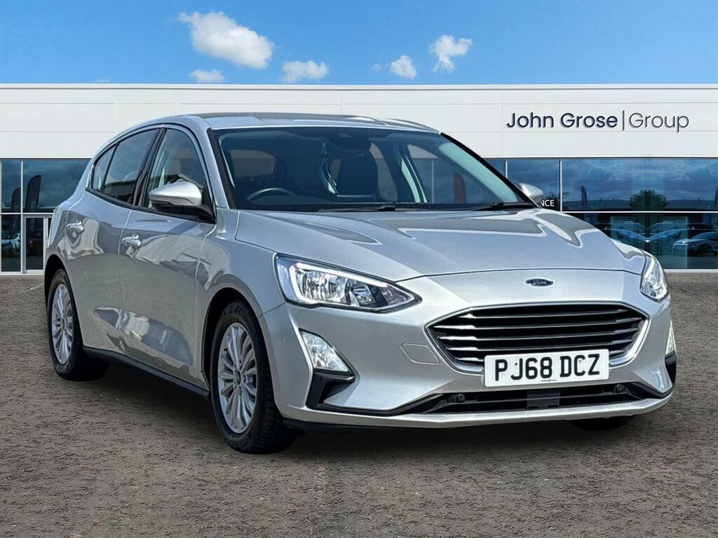 Ford Focus 1.0 Ecoboost 125 Titanium Hatchback Silver