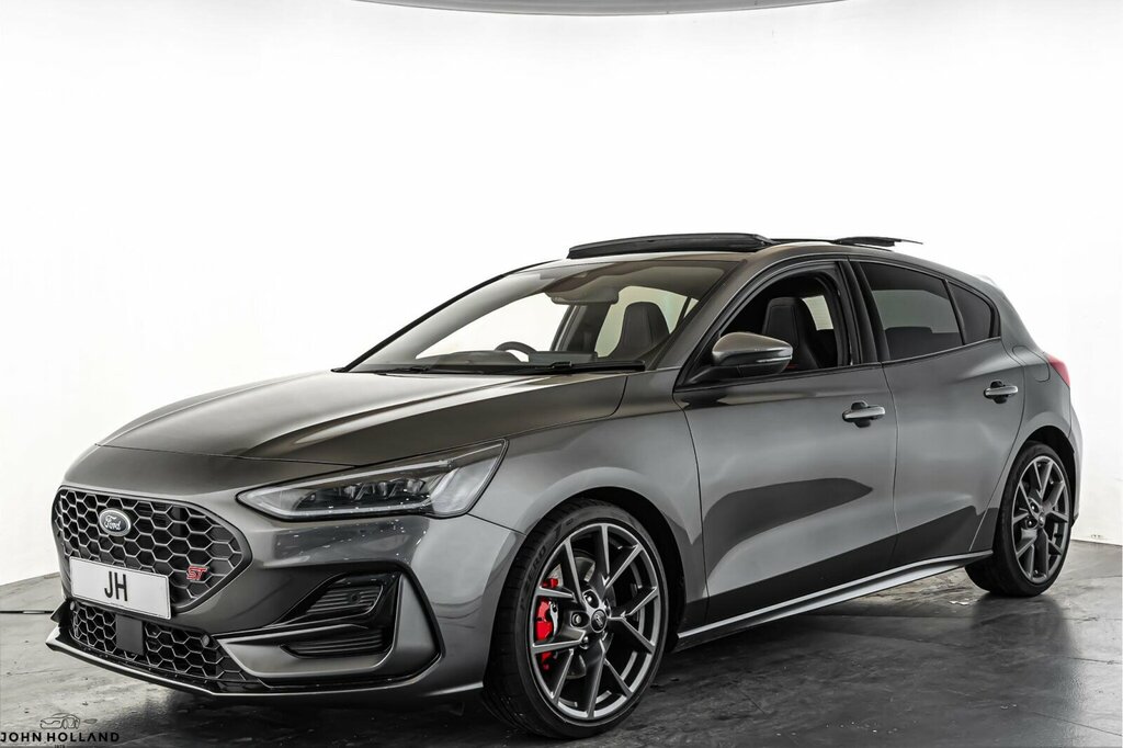 Ford Focus 2.3T Ecoboost St Hatchback Euro #6