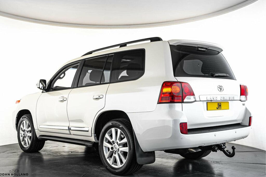 Toyota Land Cruiser V8 D-4d V8 Black #2