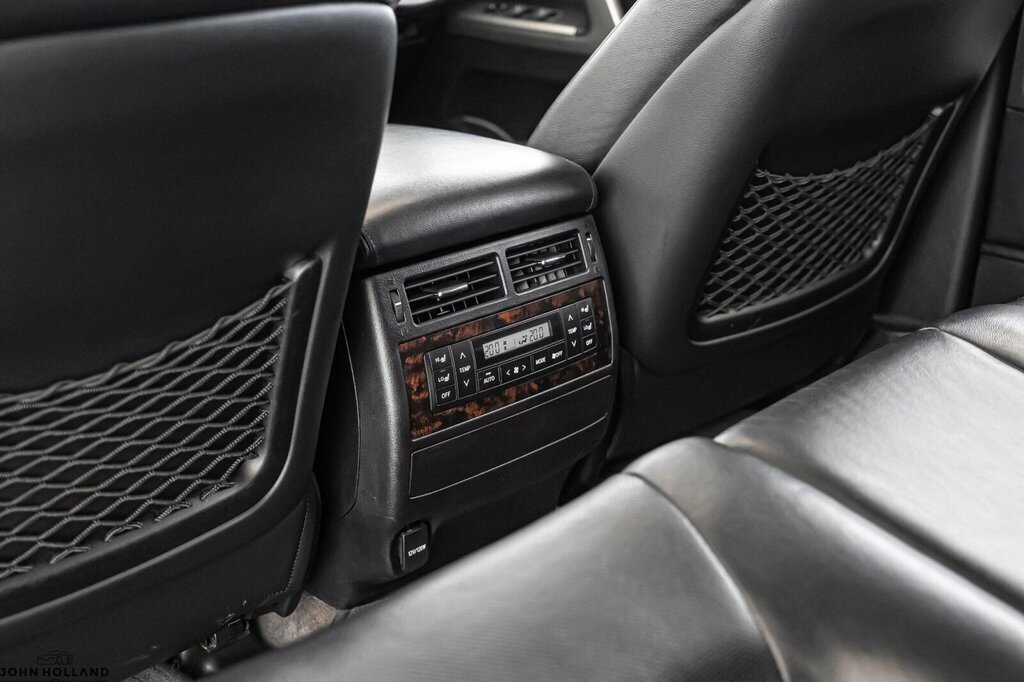 Toyota Land Cruiser V8 D-4d V8 Black #40