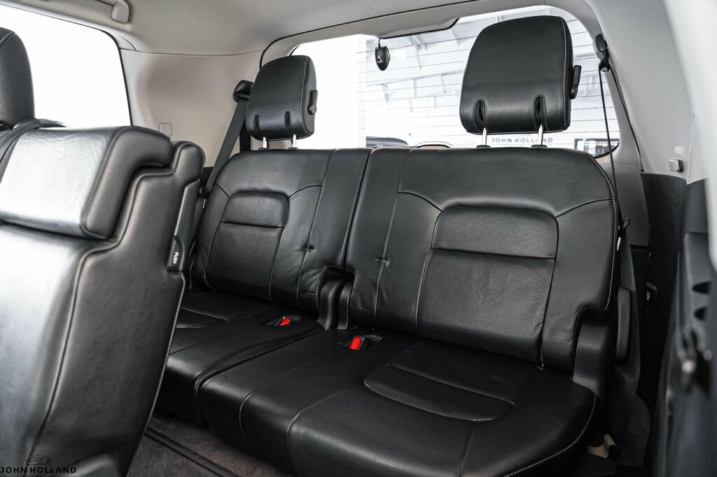 Toyota Land Cruiser V8 D-4d V8 Black #42