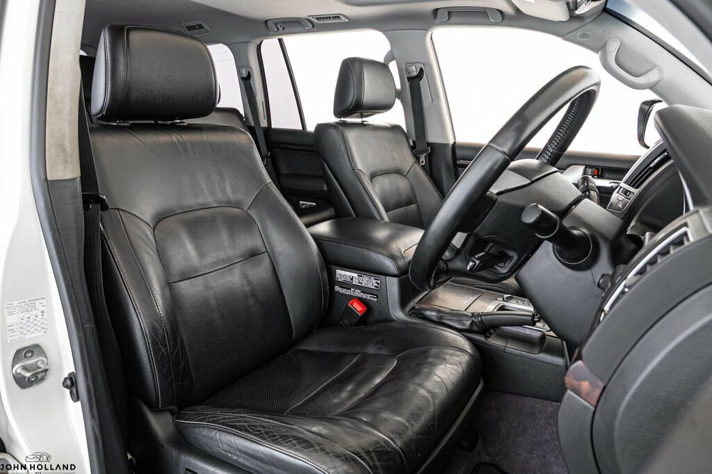Toyota Land Cruiser V8 D-4d V8 Black #18