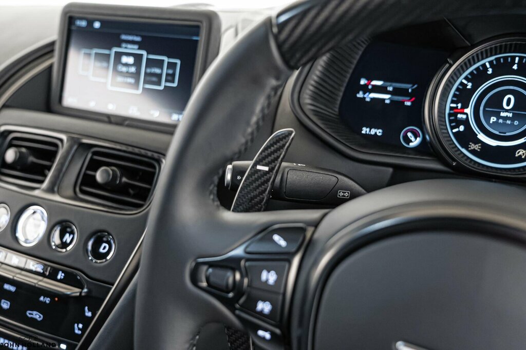 Aston Martin DB11 4.0 V8 Euro 6 2-Door Black #39