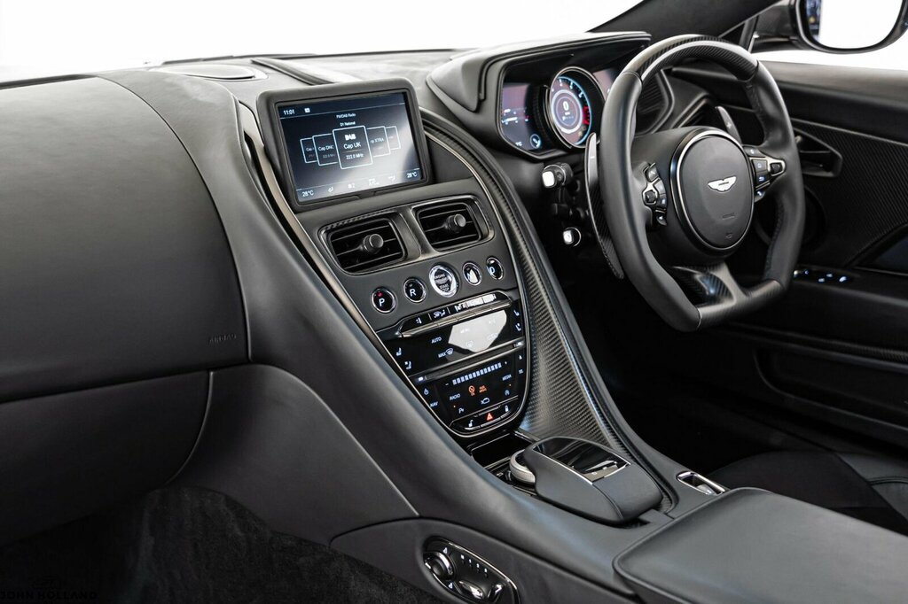 Aston Martin DB11 4.0 V8 Euro 6 2-Door Black #28