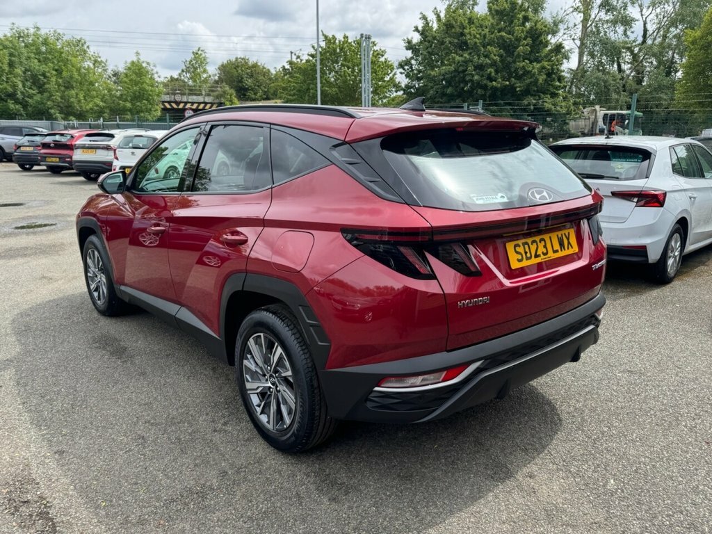 Hyundai Tucson 1.6L Se Connect SD23LWX Red #3