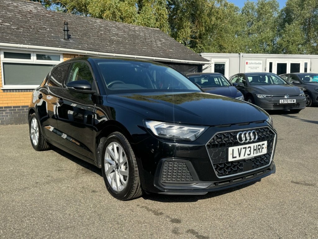 Audi A1 1L Sport LV73HRF Black #6
