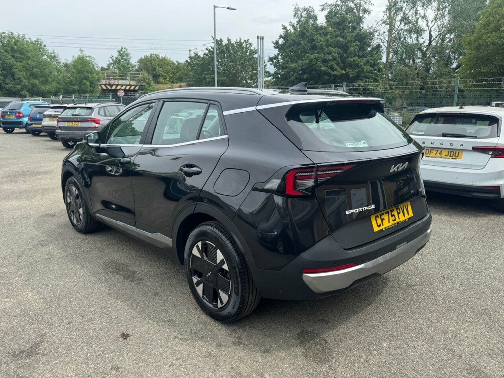 Kia Sportage 1.6L Pure CF75PVV Black #3