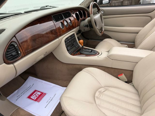 Jaguar XF 1998 4.0 Convertible 284 Gk Silver #22
