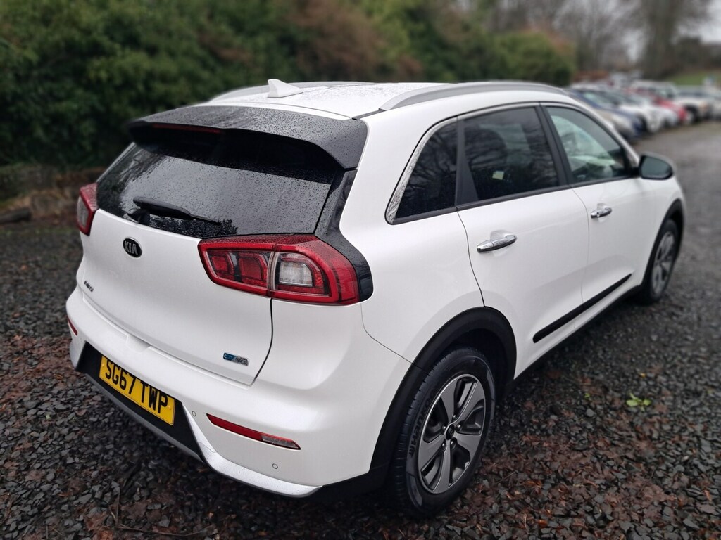 Kia Niro 1.6 Gdi Hybrid 2 Dct SG67TWP White #6