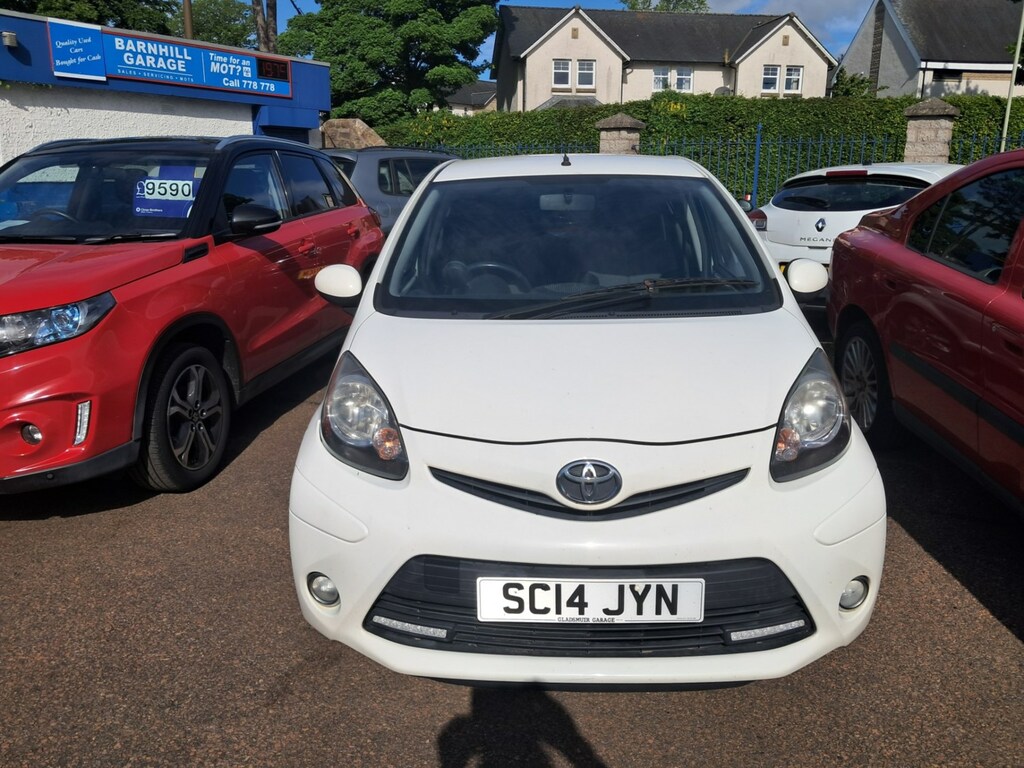 Toyota Aygo 1.0 Vvt-i Mode SC14JYN White #2