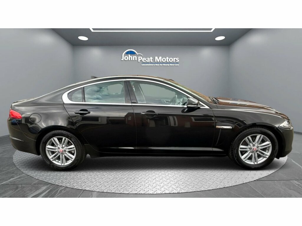 Jaguar XF D Luxury FA15URV Black #4