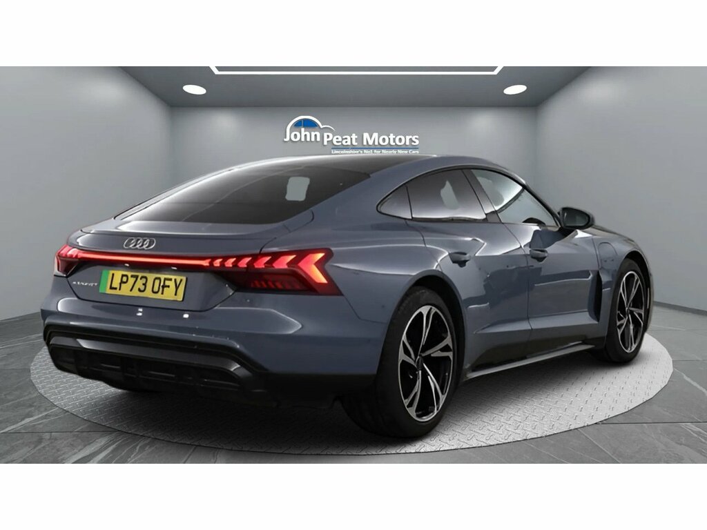 Audi E Tron GT Saloon LP73OFY Grey #4