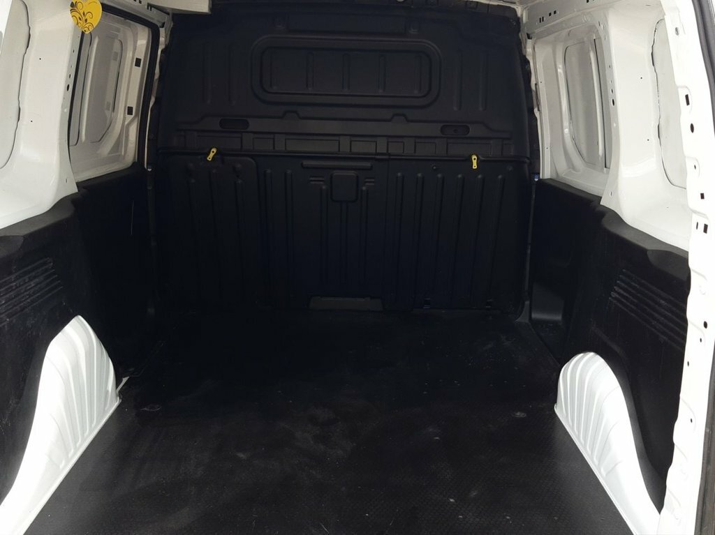 Peugeot Partner 1.5L Professional Premium MF71VNT White #4