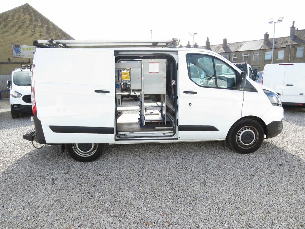 Ford Transit Custom 2L Null LC18UPS White #6