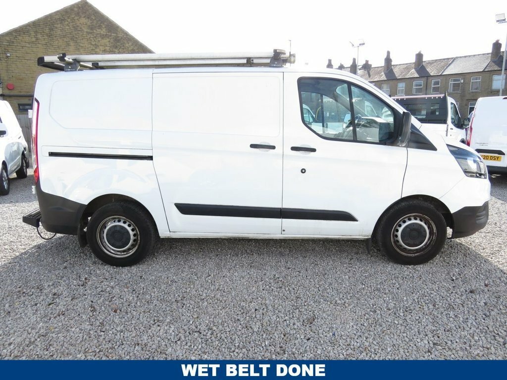 Ford Transit Custom 2L Null White