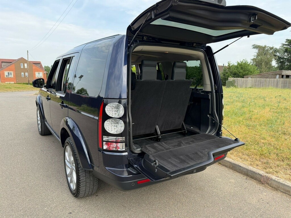 Land Rover Discovery 3.0 4 Sd V6 Hse 4Wd Euro 6 Ss OW65FGD Blue #4