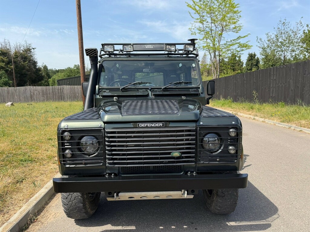 Land Rover Defender 90 2.5 Td5 County Station Wagon 6 Seats #2