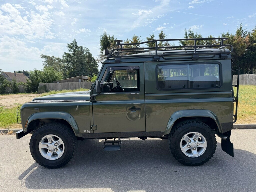 Land Rover Defender 90 2.5 Td5 County Station Wagon 6 Seats #5