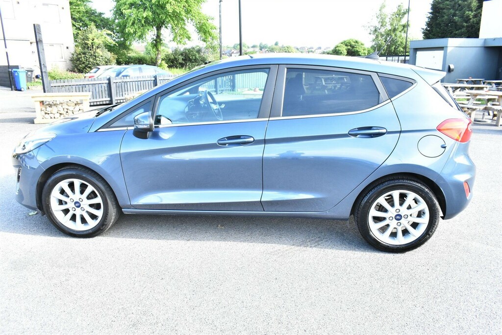Ford Fiesta 1.0T Ecoboost Titanium Hatchback FV70VUN  #6