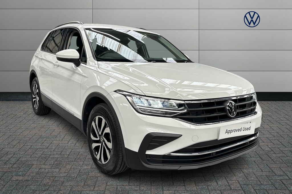 Volkswagen Tiguan 2.0 Tdi Active Dsg BT22MMV White #2