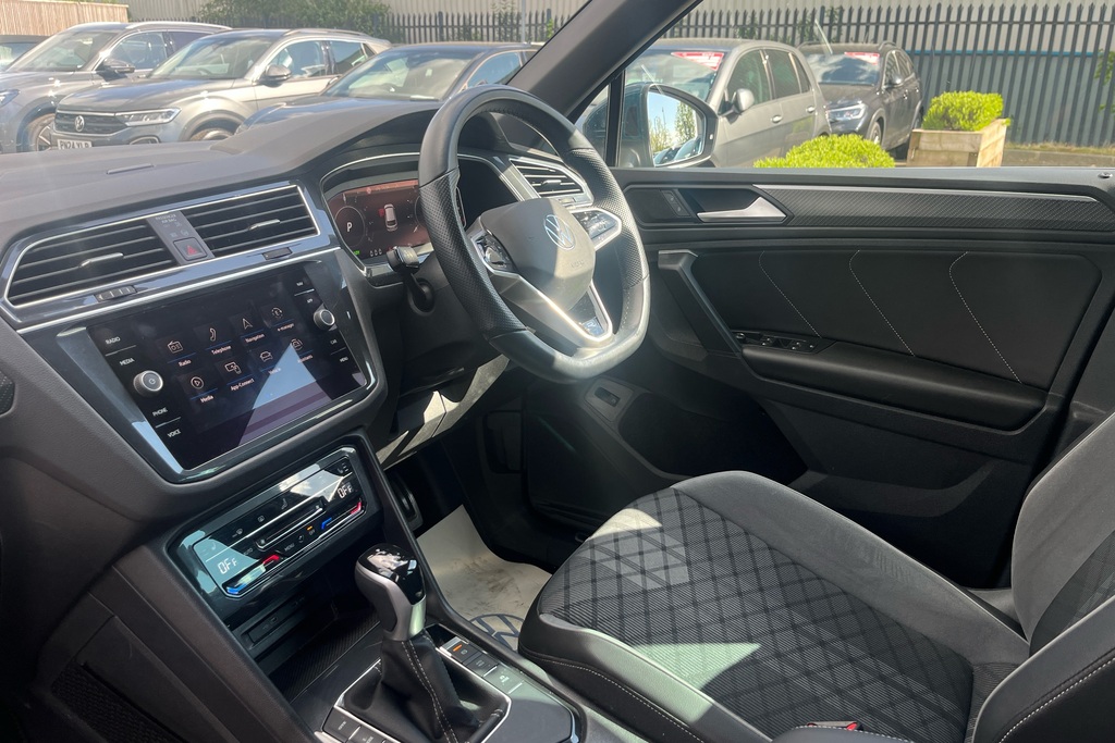 Volkswagen Tiguan 1.4 Tsi Ehybrid R-line Dsg Blue #2