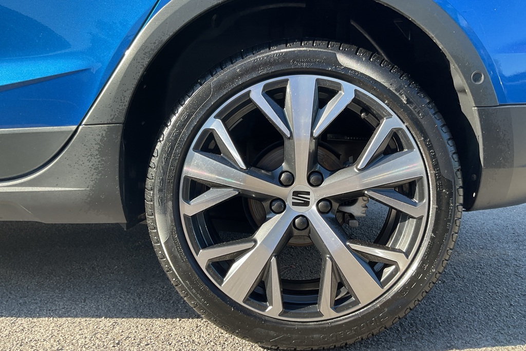 Seat Arona 1.0 Tsi 110 Xperience Lux Dsg Blue #5