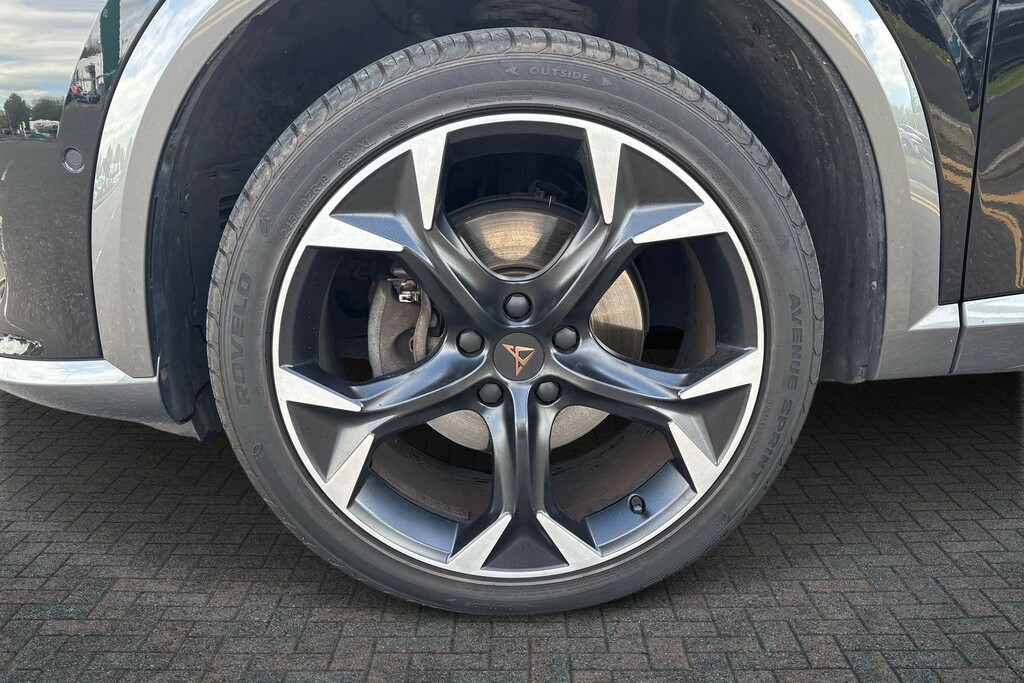 Cupra Formentor 1.5 Tsi 150 V2 Dsg KM72BYW Black #5