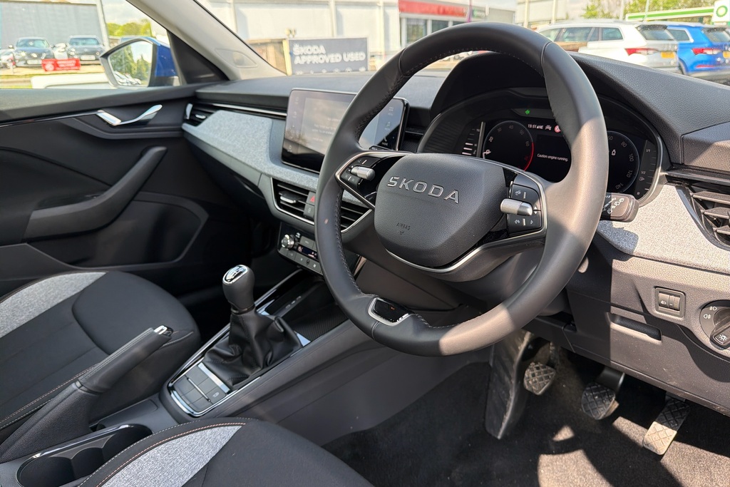 Skoda Kamiq 1.0 Tsi Se Edition NV75ADX Blue #6